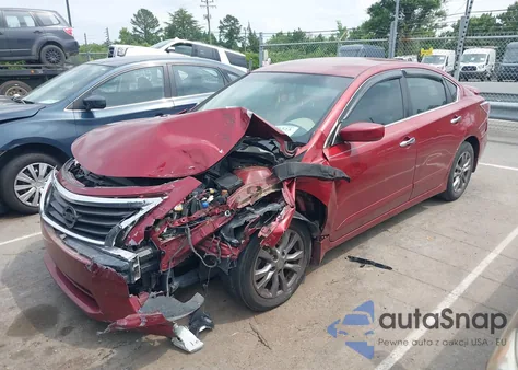 2015 Nissan Altima 2.5/S/Sv/Sl z USA, uszkodzony, nr VIN 1N4AL3AP3FC202272